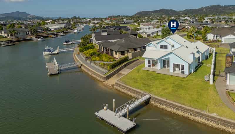 17 Waitotara Way, Whitianga