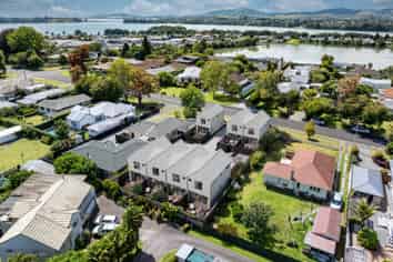1/135 Grace Road, Tauranga South
