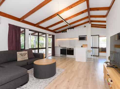 1/234 Wairau Road, Wairau Valley