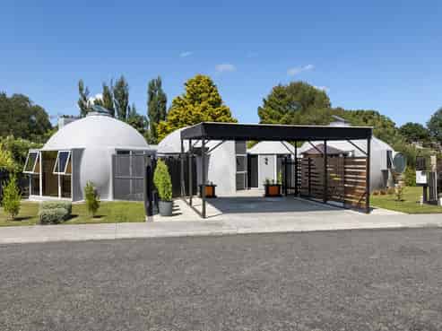 17 Chartwell Drive, Eltham