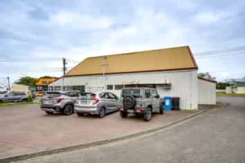 Onekawa Office for Investors / Owner Occupiers
