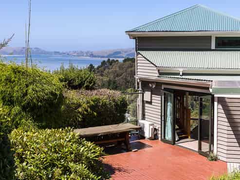 38 Coombe Hay Terrace and 148 Blueskin Road, Careys Bay