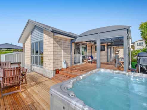 30 Outlook Terrace, Millwater