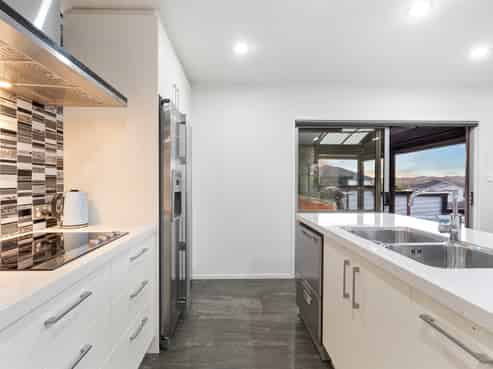 30 Outlook Terrace, Millwater