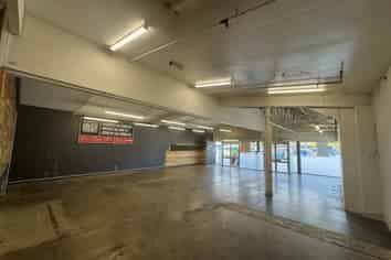 Montgomery Square Prime Corner Retail Space