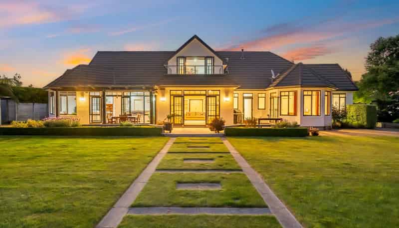 30 Emerald Hill Drive, Birchville