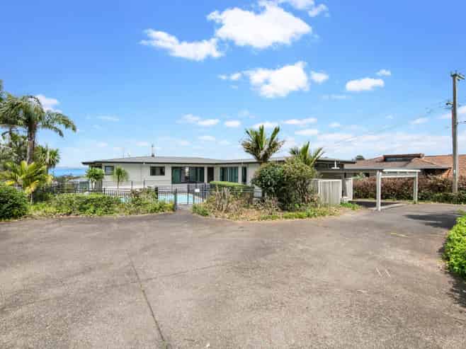 69 Aberdeen Road, Castor Bay