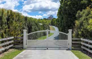 70A Pebble Brook Road, Waitoki