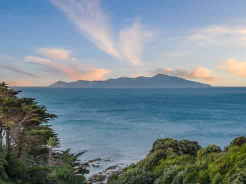 6-8 Onepu Road, Pukerua Bay
