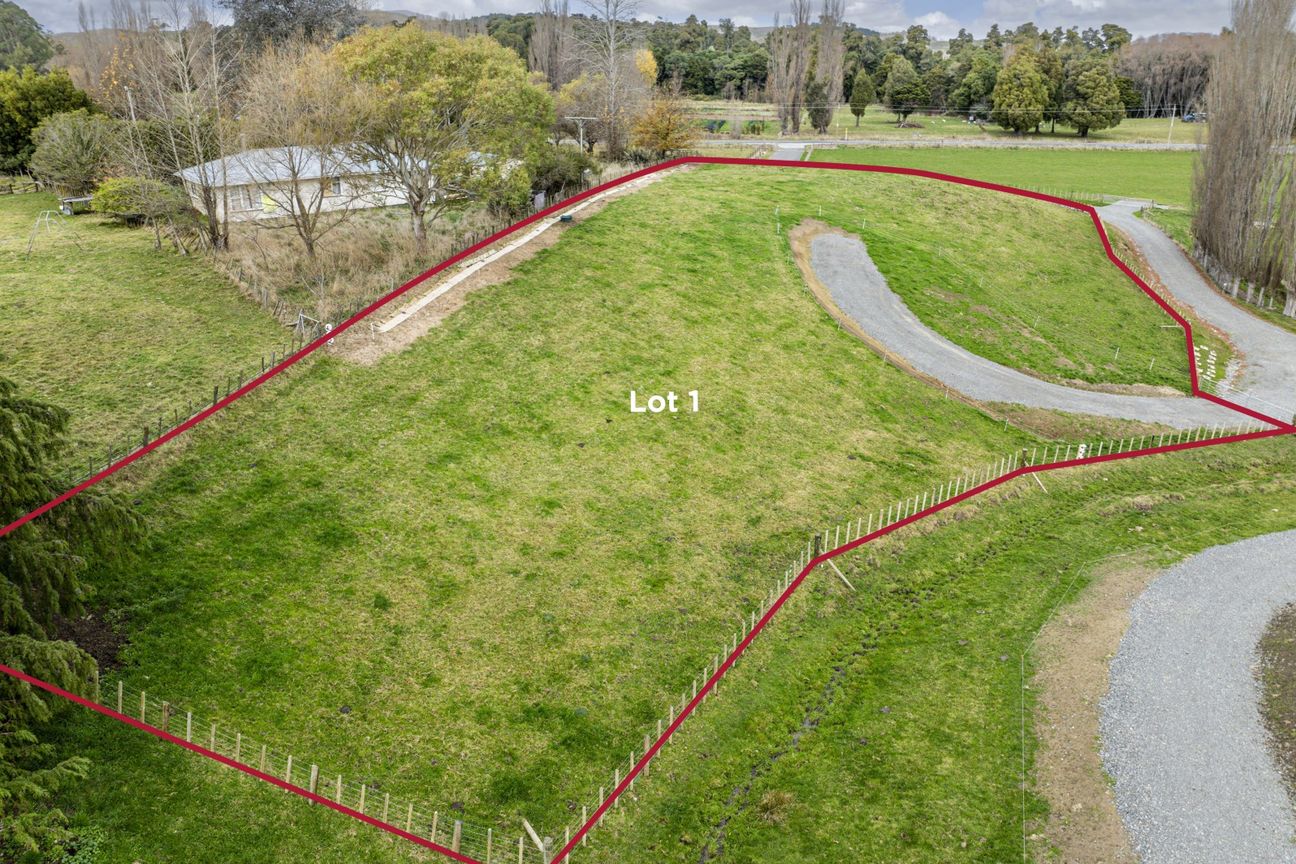 No covenants with this new Elsthorpe subdivision – pohled 5