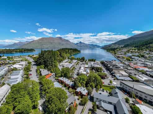 Management rights business in central Queenstown