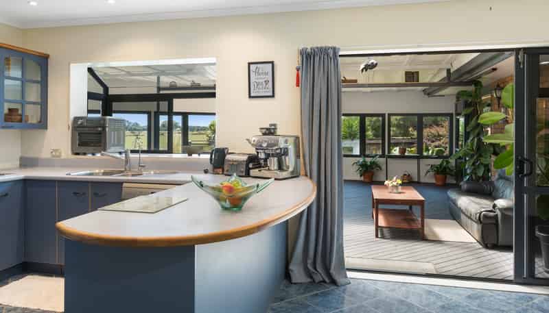 28 Aongatete Road, Aongatete