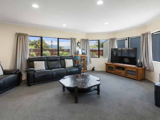 28 Aongatete Road, Aongatete