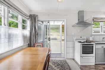 200 Waddington Drive, Naenae