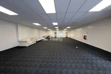 Bustling Retail In Papatoetoe