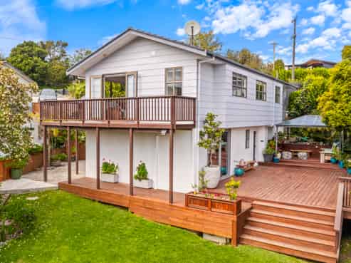 15 Hillcrest Road, Hatfields Beach