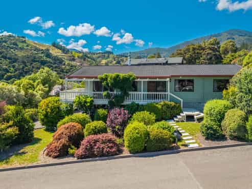 43 Newman Drive, Enner Glynn