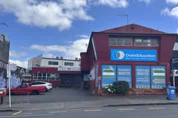 New North Road Retail Shop + Office