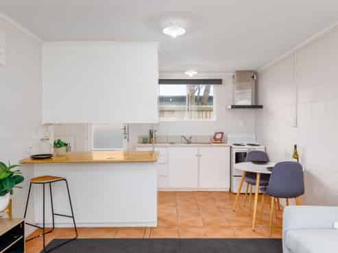 1-8/21 Olliviers Road, Phillipstown