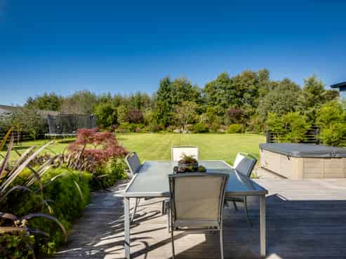 73 McElwee Street, Jervoistown