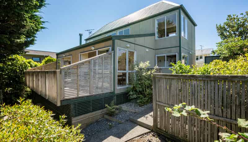 57A Whanga Crescent, Titahi Bay