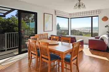 11 Buxton Place, Gore Bay