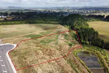 Prime Industrial Land – 7,990sqm Ready to Develop