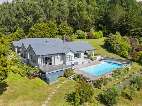 36 Hoeke Road, Carterton