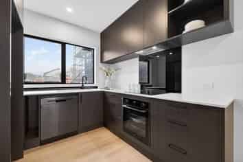 1-6/81 Neale Avenue, Stoke