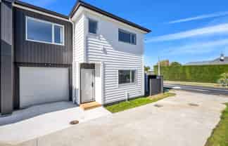 52D Capstick Road, Otara