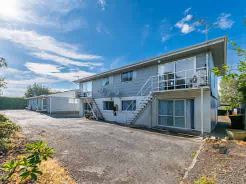 366 Tay Street, Turnbull Thomson Park