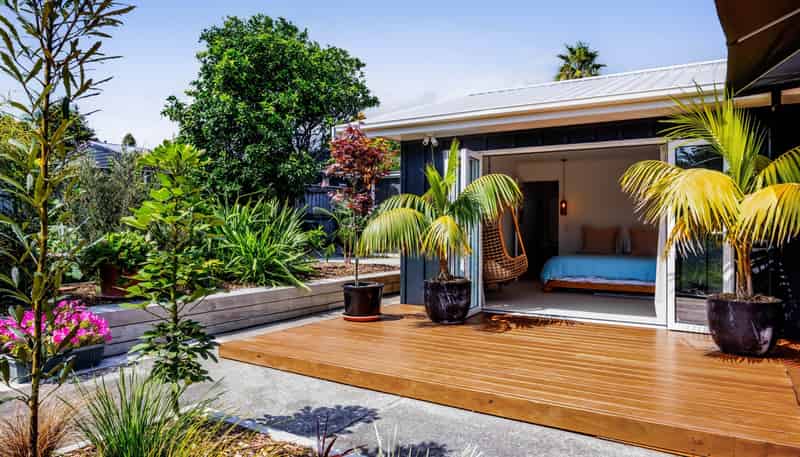 8 Hussey Street, Oakura