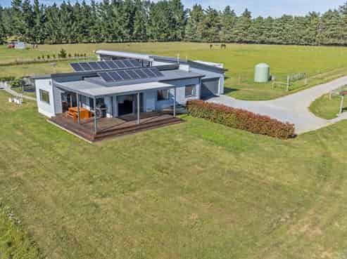 298 Bennetts Road, Cust