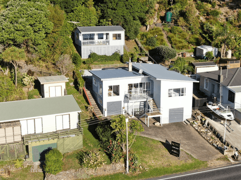 808 Thames Coast SH25 Road, Te Mata