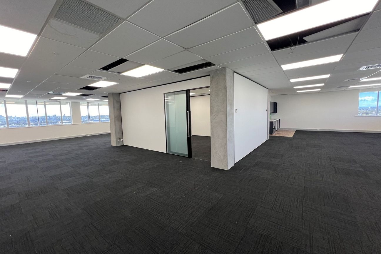45 O'Rorke Road, Penrose: Prime Location, Refurbished Space - Flere
