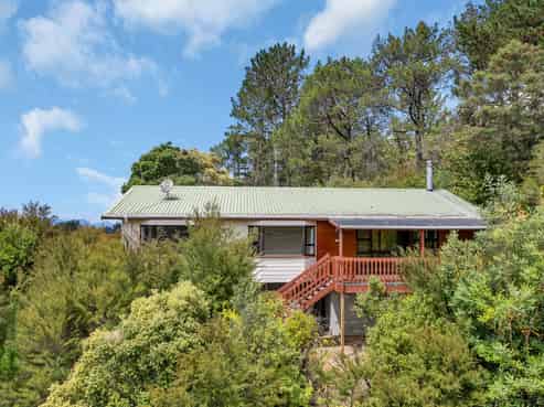 17 Tikorangi Place, Morningside