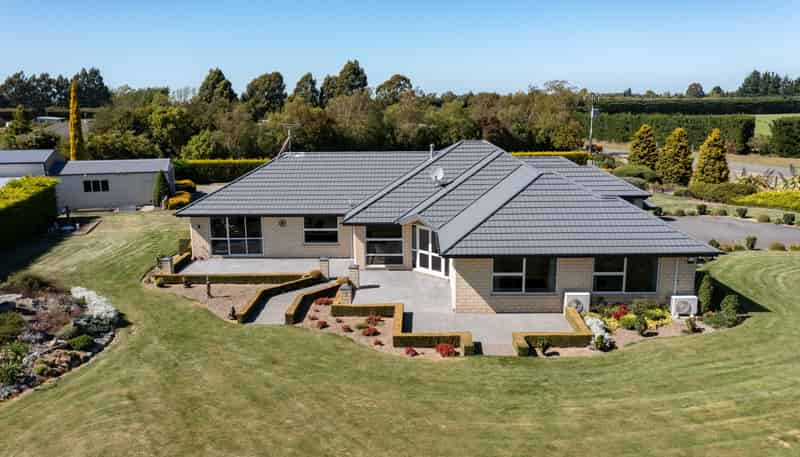 85 Glassworks Road, Newland
