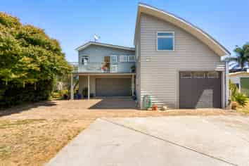 103B Barrowclough Road, Whangamata