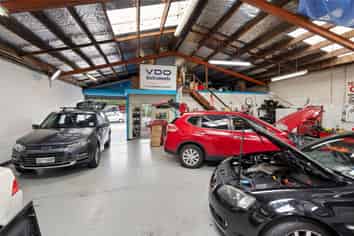 Rare Glen Innes Industrial 