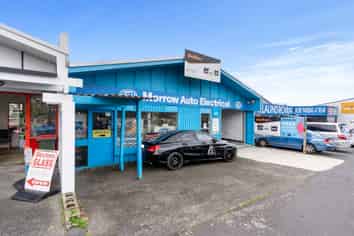 Rare Glen Innes Industrial 