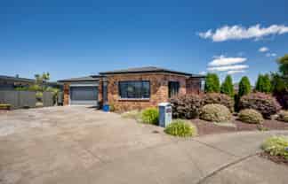 18 Portland Place, Poraiti