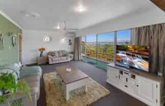 86 Tosswill Road, Tahunanui