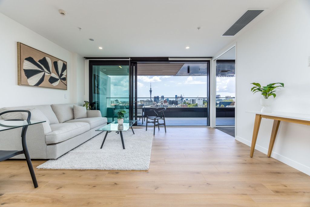 Irresistible Space and View-Last One Remaining! - Widok 5