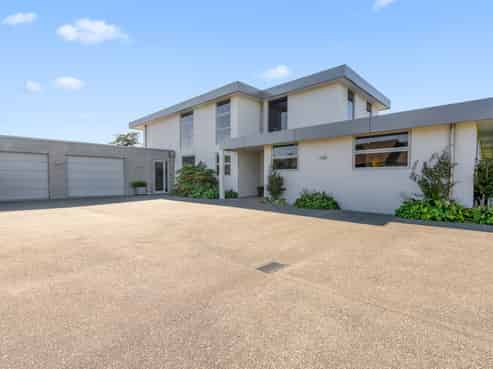 32 Talboys Drive, Winton