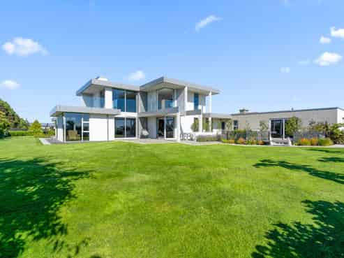 32 Talboys Drive, Winton