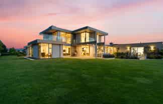 32 Talboys Drive, Winton