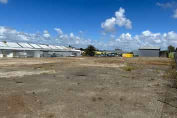 Prime Industrial Yard Opportunity – 3,778m² Secure Site
