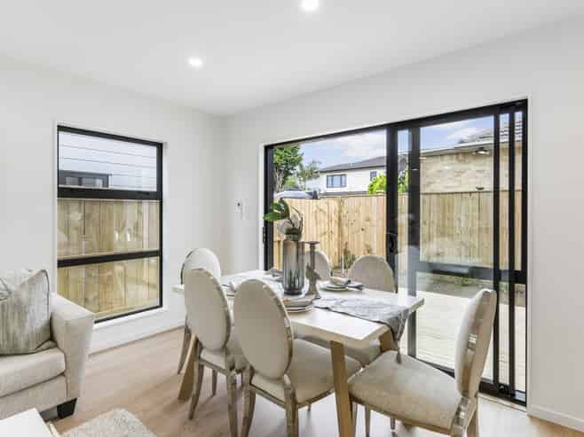 2/36 Sunnyside Crescent, Papatoetoe