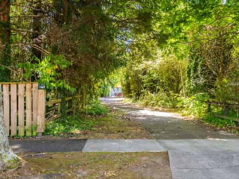 1 and 2/16 Tongariro Road, Turangi