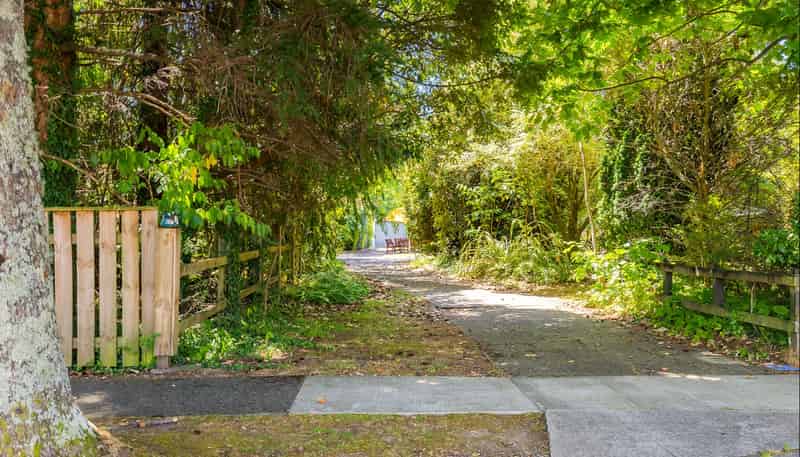 1 and 2/16 Tongariro Road, Turangi